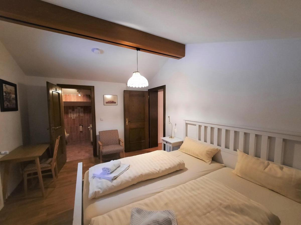 Zwischen Mozart Und Koenig Ludwig Apartment Teisendorf Bagian luar foto